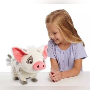 Disney Moana Walk & Snort Pig